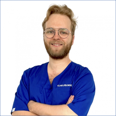 Dr. Kacper Kropielnicki, MD, PhD